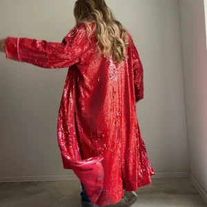 Manteau sequins rouge