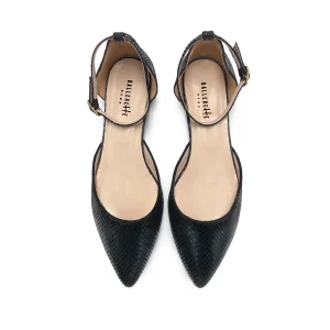 Scarpe mule estive nere in camoscio laminato animalier con laccio alla caviglia