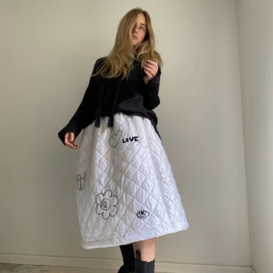 Jupe « AMBRE » matelassée brodée