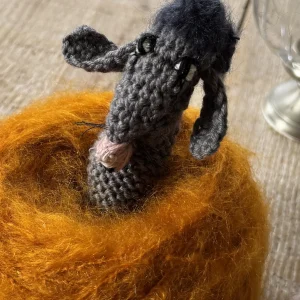 Broche personnage DJU