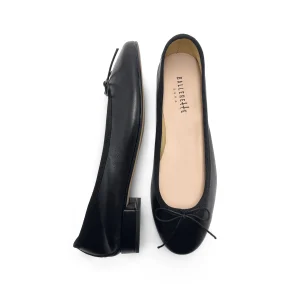 Ballerine nere con tacco in pelle