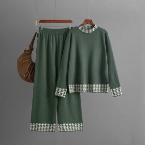 Ensemble femme en maille à motif pied-de-poule – Élégance douce et confort structuré